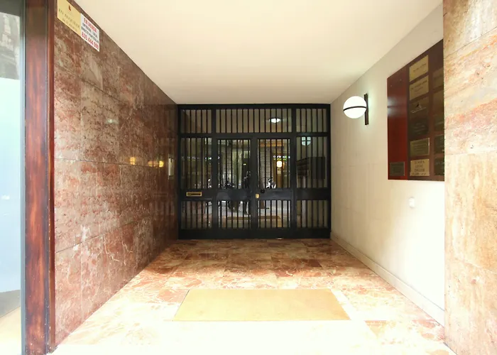 Charm Bcn Hotel